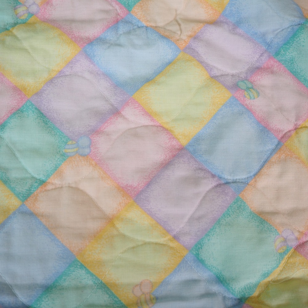 Vintage Carter's Pastel Ruffle Quilt Teddy Bears Honey Bees Blanket Reversible - Picture 3 of 11